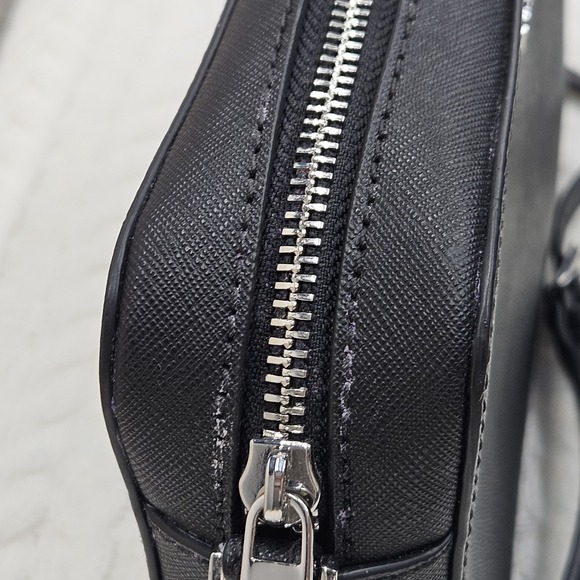 Michael Kors Jet Set Large East West Black Saffiano Leather Crossbody Handbag - Picture 7 of 12